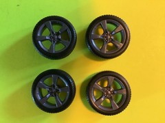 1/24 Maisto 2010 Camaro Tires, Gun Metal Rims & Axles Parts, model car building