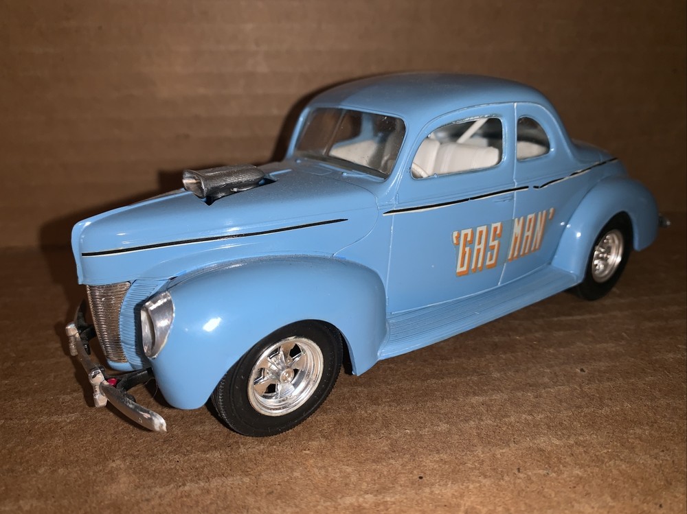 1940’s Coupe? “Gas Man” Pro Built Model Car 1:24 Or 1:25 (Lot 1212)