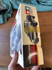 Tamiya 1:24 Mercedes – Benz AMG 500SL 6.0-4V Model Kit