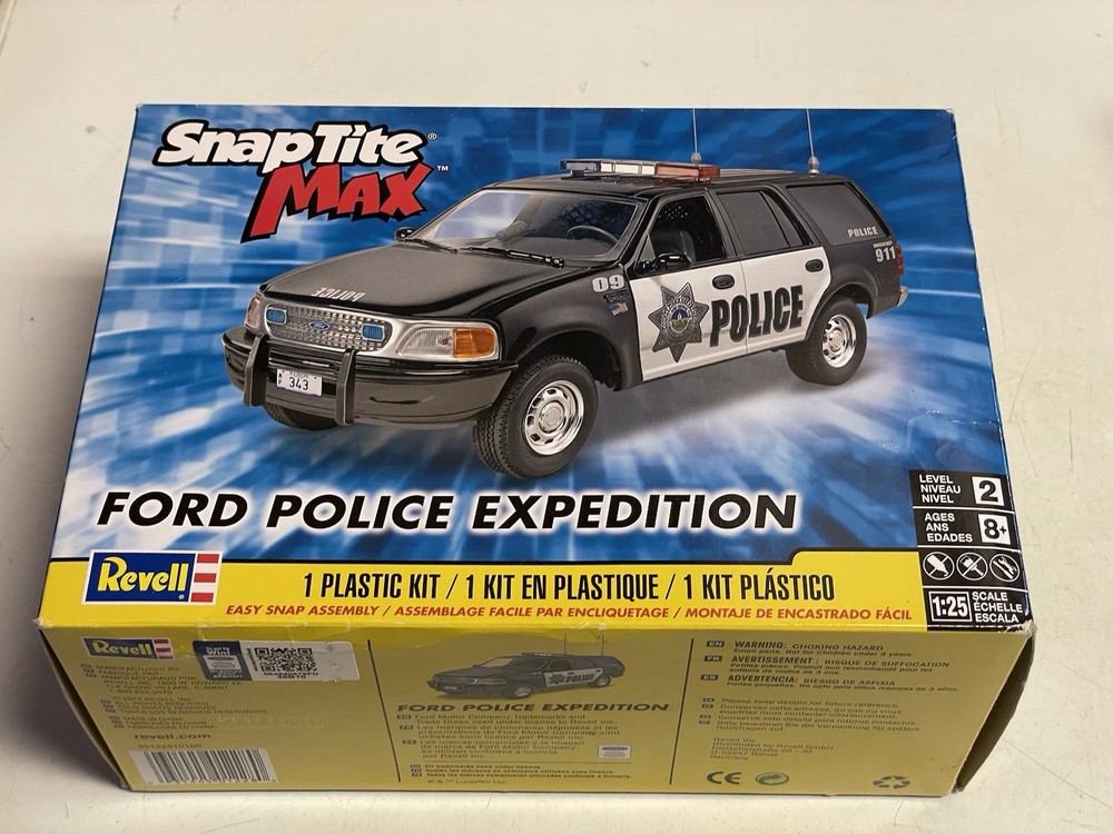 Revell Snap-Tite Max Ford Expedition Police SSV. 1:25. New 85-1228 SH