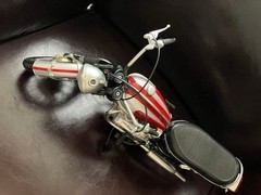 Triumph T120 Bonneville 1/6 Scale Painted Assembled Plastic Model for Hot Toys