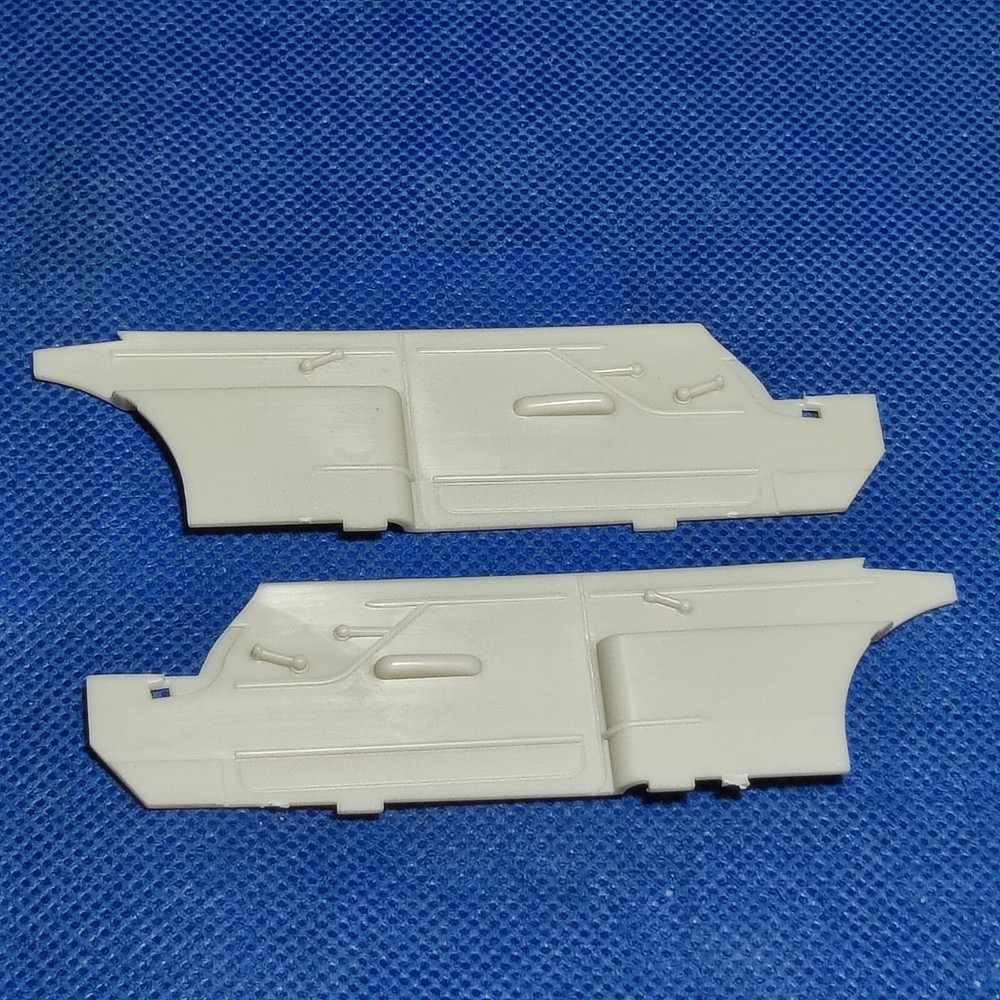 🌟 Door Panels 1956 Chrysler 300B 1:25 Scale 1000s Model Car Parts 4 Sale