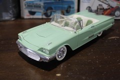Monogram 1958 Ford Thunderbird Clean Build 1/24