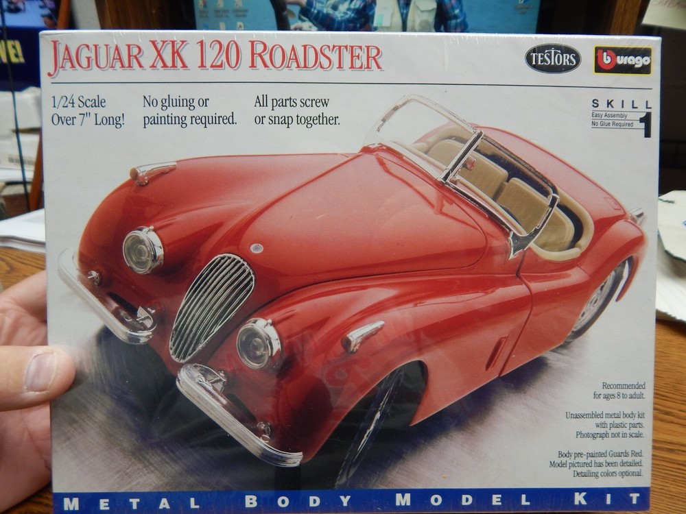 TESTORS 168 JAGUAR XK 120 ROADSTER CAR MODEL KIT NEW IN SEALED BOX 1/24 SCALE