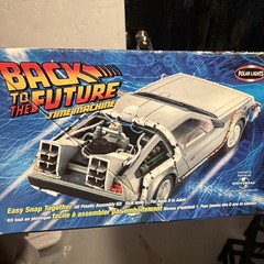 Polar Lights Back To The Future Time Machine Model Kit Sealed Parts