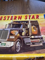 Italeri Western Star Vintage Truck model kit #790. 1/24 Scale. See Photos !