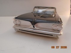 AMT, 1959 Pontiac Bonneville 2 dr. Hardtop, exc. black.