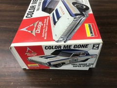 1/25 Lindberg Color Me Gone 1964 Dodge 330 Super Sport 72156