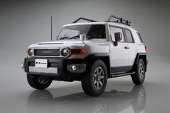 Fujimi 1/24 Toyota FJ Cruiser Plastic Model Kit -NON COLOR-