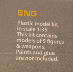 1/35 MiniArt 5 US GIs in Rainwear / Ponchos w/ Weapons & Equipment #35245