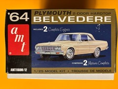 1964 PLYMOUTH BELVEDERE 2 DOOR HARDTOP MODEL KIT AMT ROUND 2 1/25 SCALE NEW LOOK