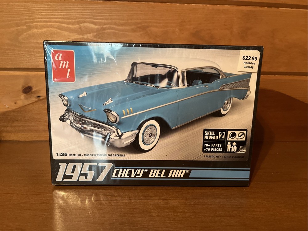 AMT 1957 CHEVROLET BEL AIR MODEL