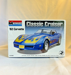 MONOGRAM Chevrolet ’82 Corvette Cruiser model kit New in FACTORY SEALED BOX