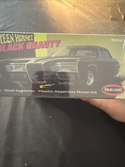 The Green Hornet Black Beauty 1:32 Scale Plastic Model Kit Polar Lights