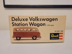 * Vintage* 1:25 Revell Deluxe Volkswagen Station Wagon (Empty) Model Box