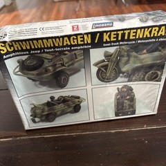 NIB Lindberg 76084 1:72 Scale WWII German Army Schwimmagen/Kettenrad Model Kit