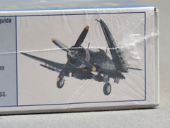 REVELL F 4U-4 CORSAIR AIRPLANE MODEL KIT aircraft 1:48 Scale Skill 4 85-5248 NEW