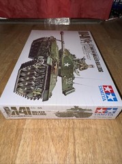 Tamiya 35055 1/35 Scale Military Kit US M41 Walker Bulldog Light Tank New