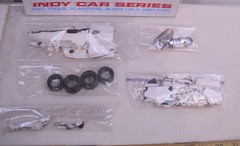 MONOGRAM INDY CAR SERIES MAC TOOL RACE CAR MODEL KIT 1:24 2930