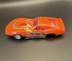 VINTAGE 1980s MONOGRAM CHEVY CORVETTE CAR SNAP TITE MODEL KIT PROJECT