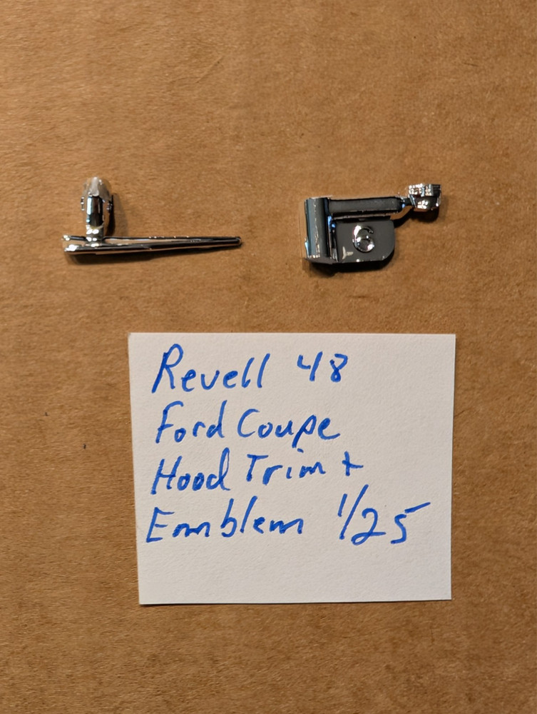 REVELL 48 FORD COUPE HOOD TRIM AND EMBLEM NEW! 1/25