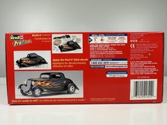Revell ’26 Ford T Sedan Delivery and ’34 Ford Street Rod 1:25 Scale BUNDLE
