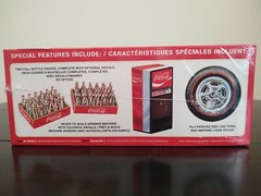1977 Ford Coca-Cola Van Model Kit With Vending Machine Model # AMT1173M/12 1:25