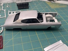 AMT Ertl 1970 Chevrolet Chevelle SS 454 Model Kit 1/25 Scale Partially Assembled