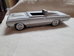 Built up Custom AMT Olds ’64 Convertible Bonneville style model Race car 1/25