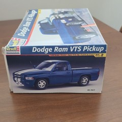 Revell Dodge Ram VTS Pickup 1:25 Kit #85-7617 Opened started not assembled
