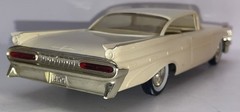 AMT Promo 1959 Pontiac Bonneville HT 1/25 White/Gold Knudsen Award FN-VF+