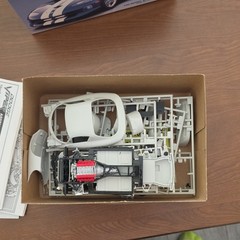 AMT Ertl 1:25 Dodge Viper GTS Coupe Plastic Model Kit started but Unassembled