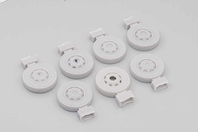 Balaton 1/35 ZIS-150/ZIL-164 Wheels Set