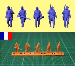 1/144 WWII Walking French soldiers (fine detail) Resin kit (#FRC450)