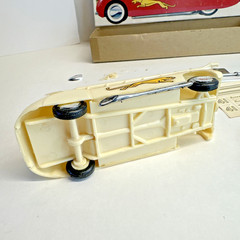 XK120 JAG HELLCAT VINTAGE AURORA 1/32 Plastic Model Kit 1960 Issue Parts only