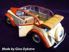 Moskvitch-401-420A, Soviet passenger car ICM 35484 Plastic model kit Scale 1:35