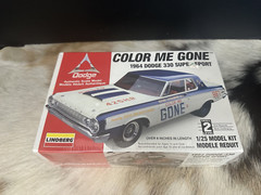 1964 Dodge 330 Super Sport Color Me Gone 1:25 Model Kit / Lindberg Made In USA