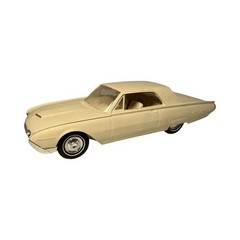 Vintage 1962 Ford Thunderbird 2 Door Hardtop Dealer Promo Car Model 1:25 AMT