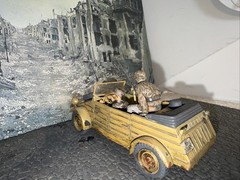 BUILT 1/35 TAMIYA German TYPE 82 KUBELWAGEN W/MG34 2 SS Figs Weathered NICE!!