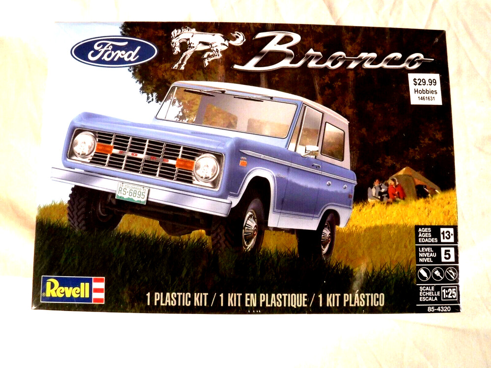 1/25 Revell Bronco Ford 4X4 Truck w/ Removable Top Level 5 Kit # 85-4320