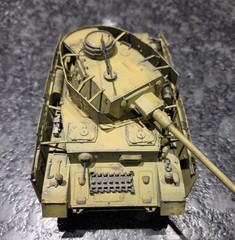 Built 1/35 German Panzer IV Medium Tank