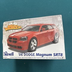 Revell 2006 Dodge Magnum Srt8 1:25 Model Kit Car Muscle SEALED See Photos