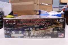 Atlantis H1499 Mickey Thompson U.S. Marines Funny Car