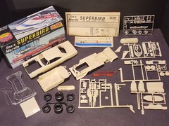 Jo-Han 1970 Plymouth Sox & Martin Superbird 1/25 Scale Model Kit – NMint Unbuilt