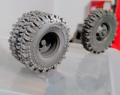 Resin 1/24 Scale: 15-inch “4-hole Truck” Dually Wheels W/ TSL SUPER SWAMPERS