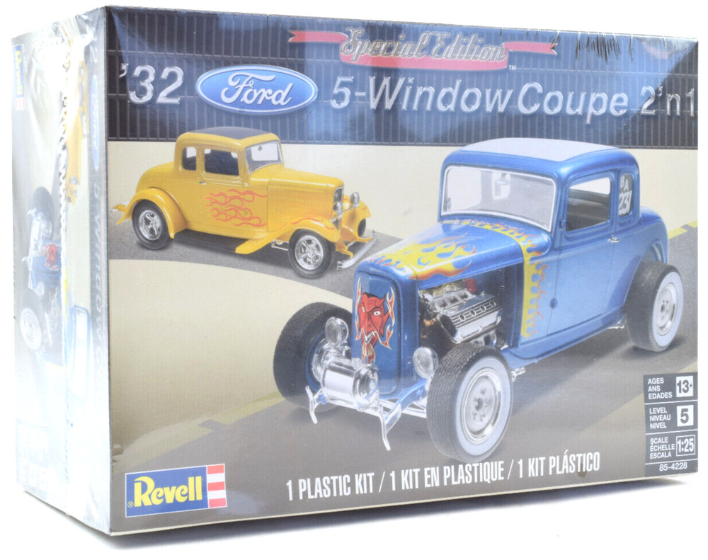 Revell 1932 Ford 5-Window Coupe 2′ n 1 1/25 Scale Plastic Model Car Kit 85-4228