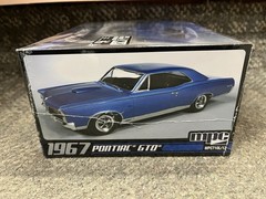 * MPC 1/25 SCALE 1967 PONTIAC GTO PLASTIC MODEL KIT #MPC710L/12 *ST