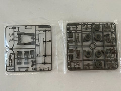 Tamiya Model U.S. 2 1/2-Ton 6 x 6 Cargo Truck #32548 1/48 Scale New