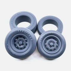 1/25 Resin 15 inch Mopar Rallye Wheels, Goodyear Polyglas Tires, and Brake Set
