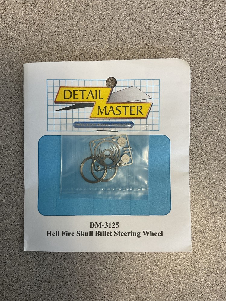 1/24 Detail Master #3125 Hell Fire Skull Billet Steering Wheel